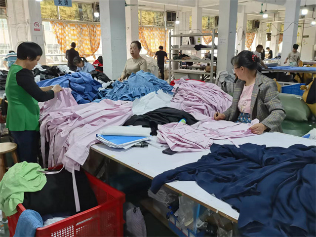 服裝全檢服務 保障品質(zhì)，提升零售競爭力